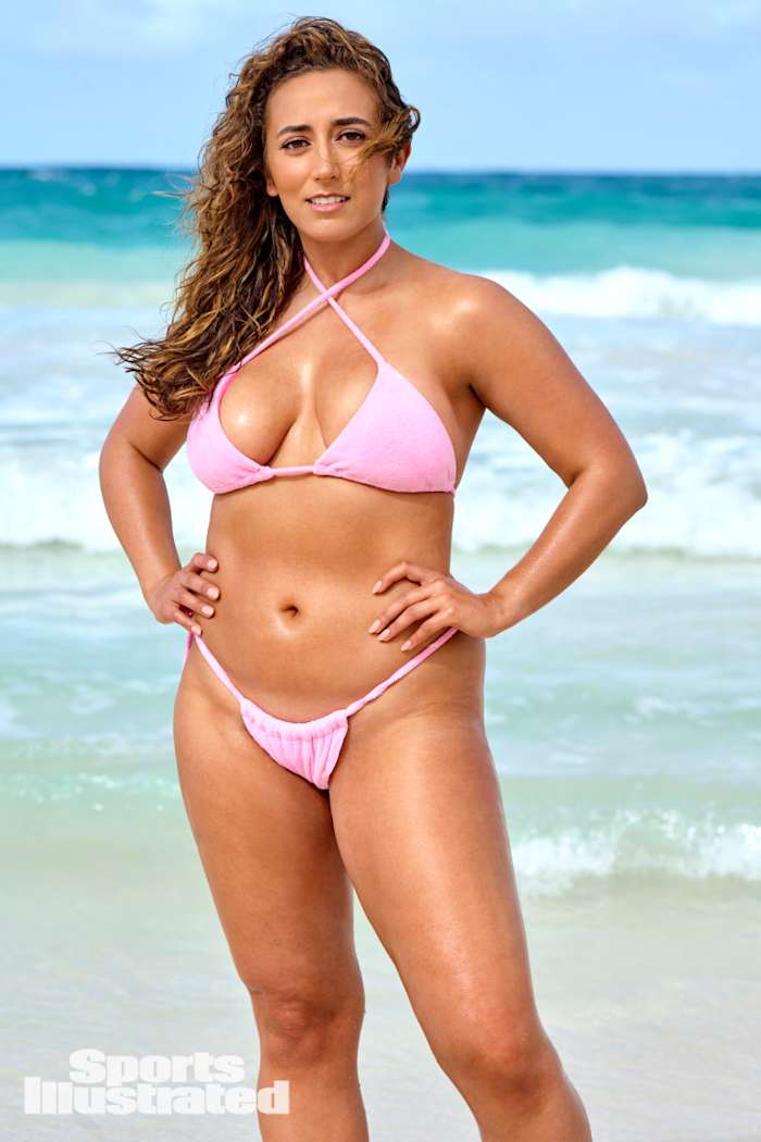 SI_2022_SARAFINA_NANCE_01_2371-1_WMweb